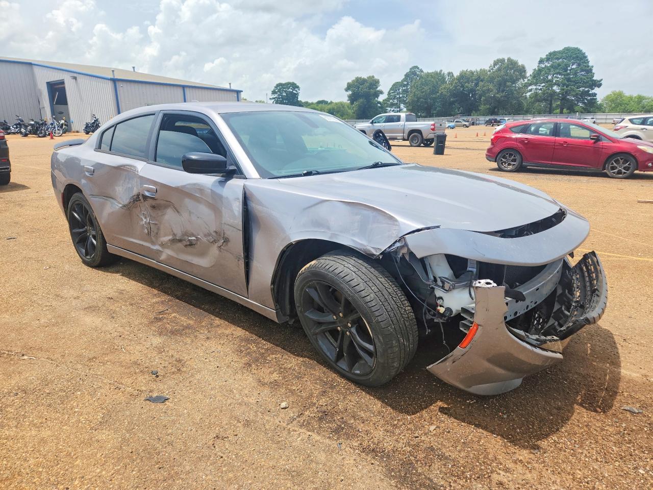 2016 Dodge Charger Sxt - zdjęcie 4