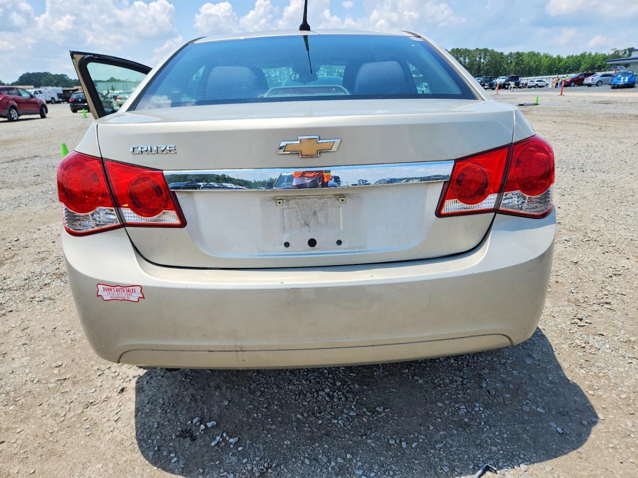 2013 Chevrolet Cruze Ls - zdjęcie 6