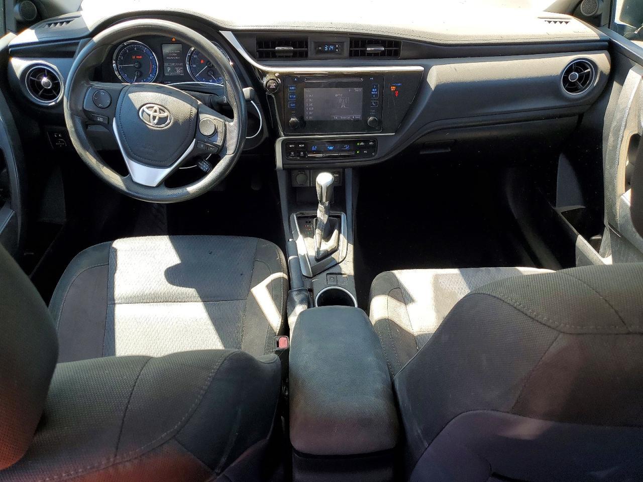 2018 Toyota Corolla Le - zdjęcie 8