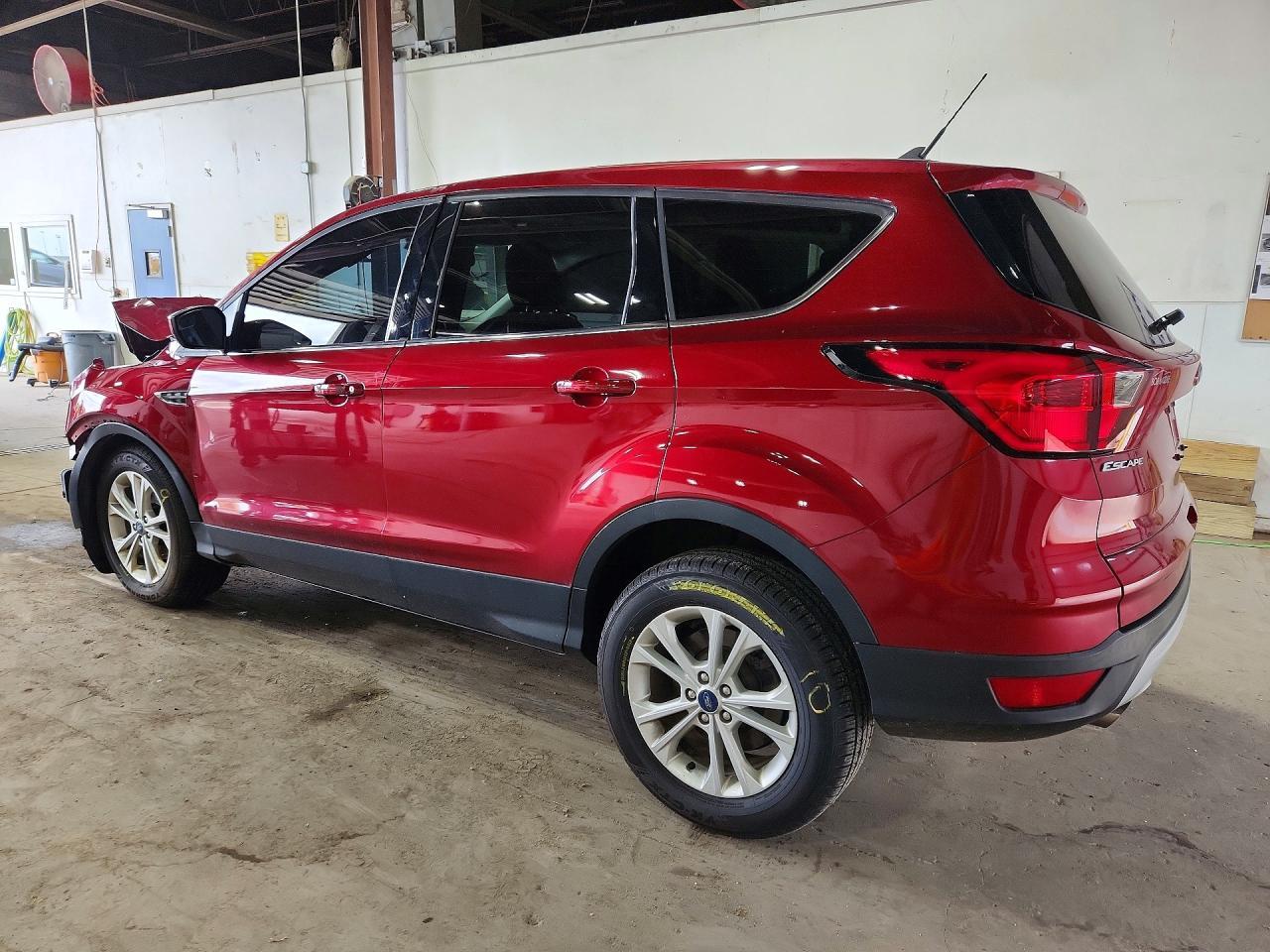 2019 Ford Escape Se - zdjęcie 2