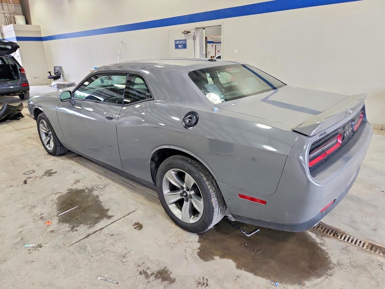 2019 Dodge Challenger Sxt - zdjęcie 2