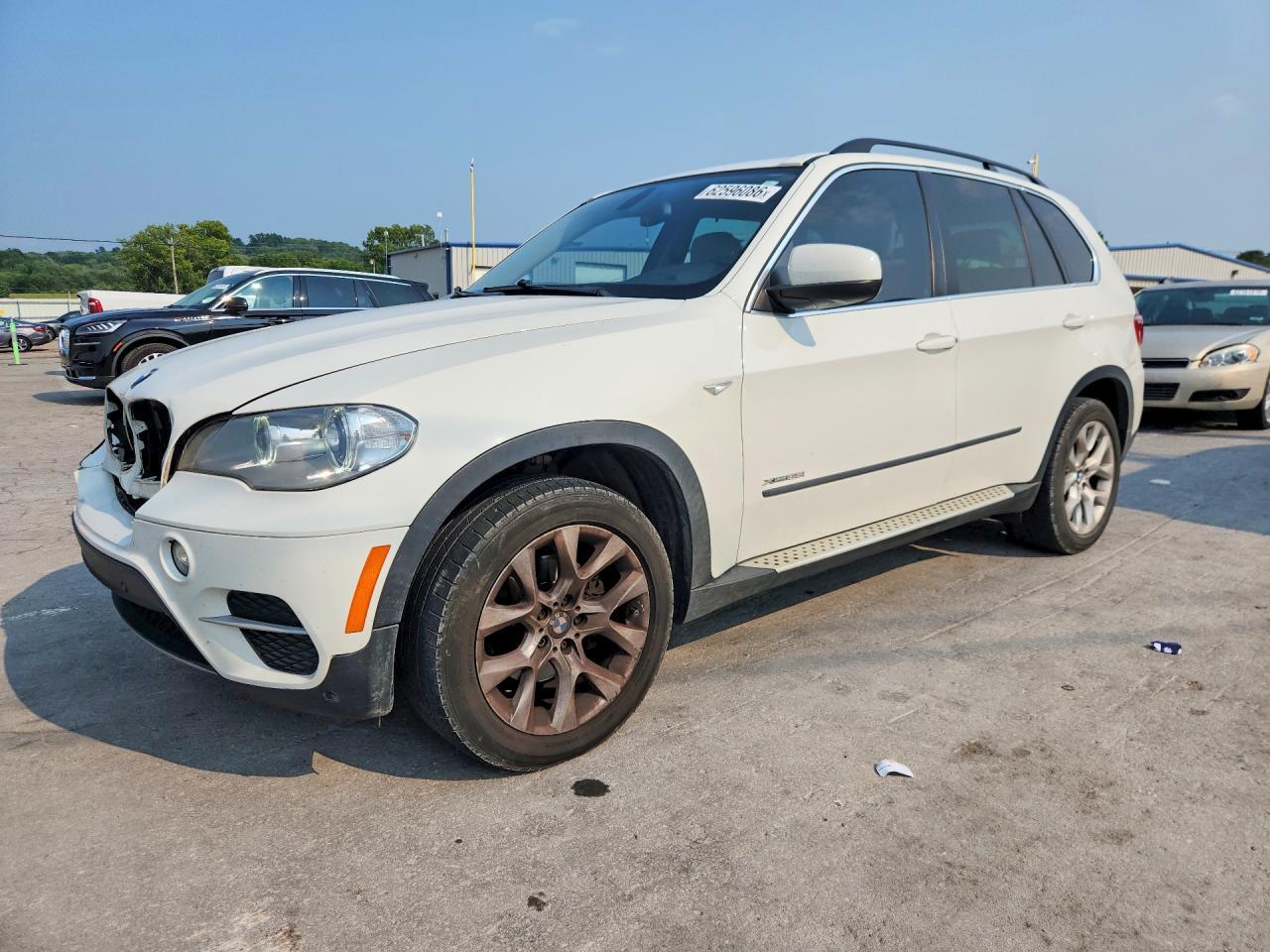 2013 BMW X5 xDrive35I - zdjęcie główne