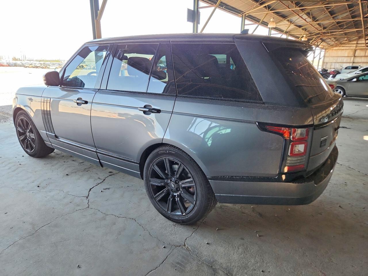 2016 Land Rover Range Rover Supercharged - zdjęcie 2