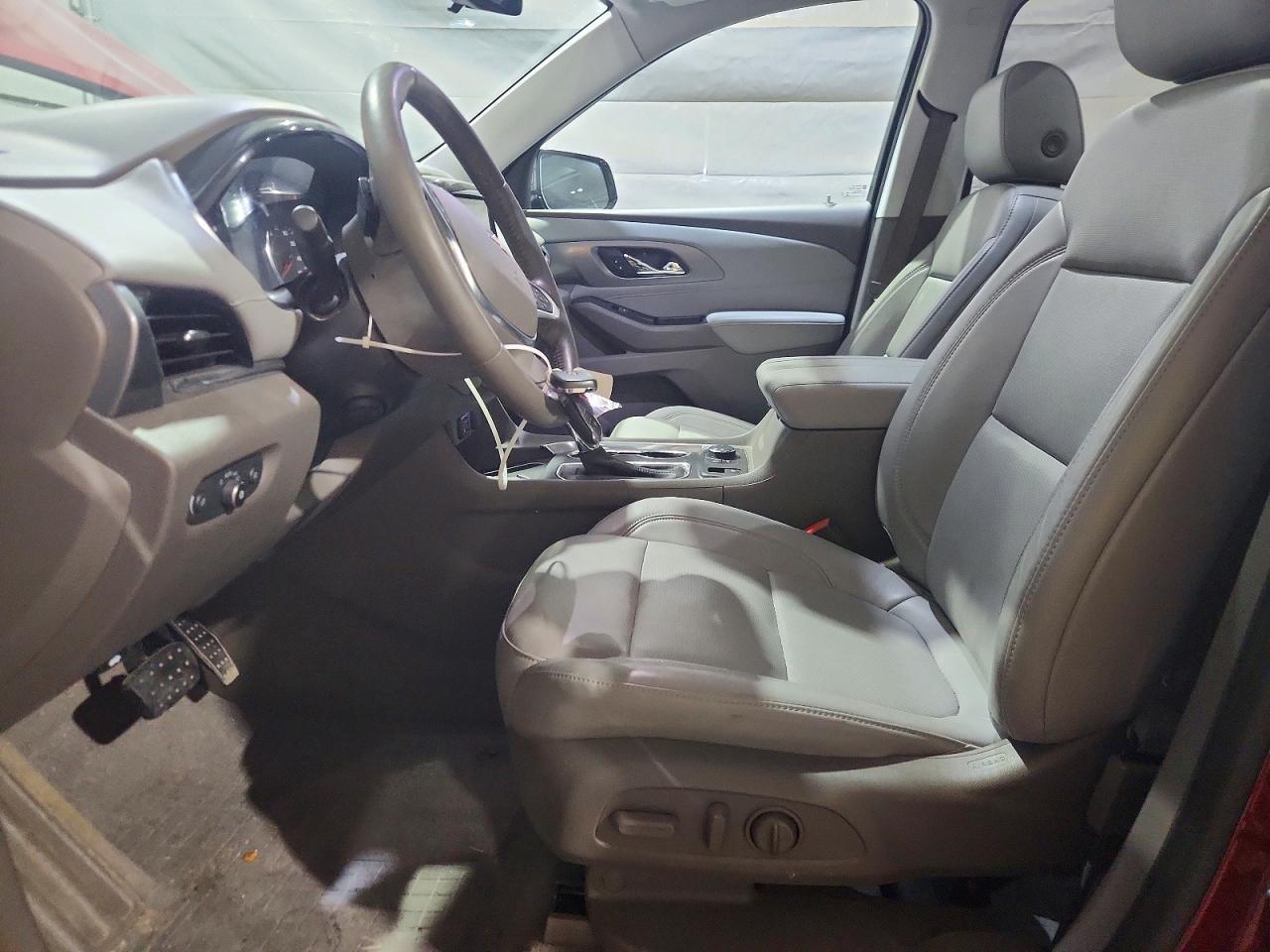 2020 Chevrolet Traverse Premier - zdjęcie 7