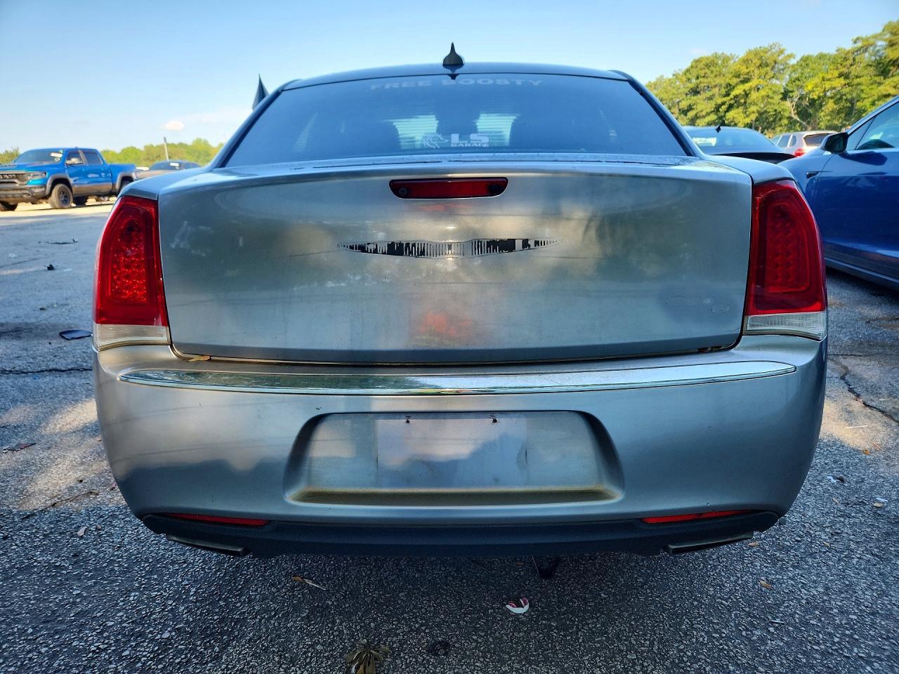 2017 Chrysler 300C - zdjęcie 6