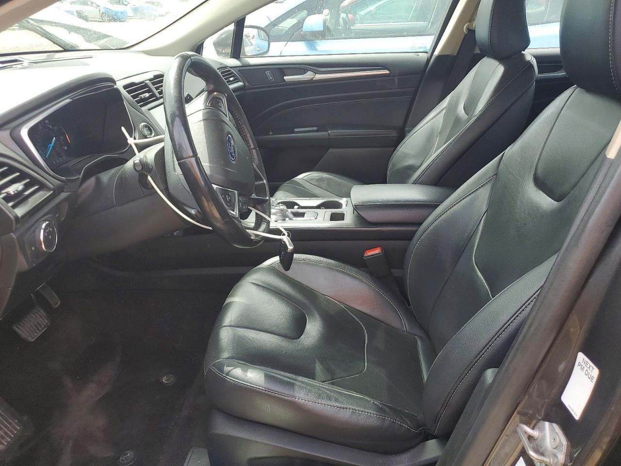 2020 Ford Fusion Titanium - zdjęcie 7