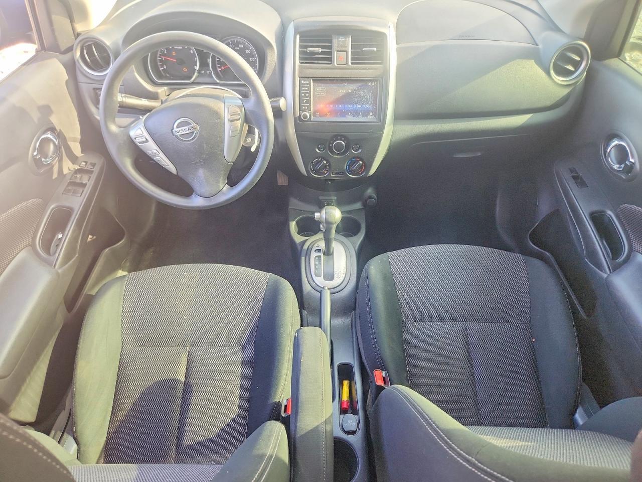 2019 Nissan Versa Sv - zdjęcie 8