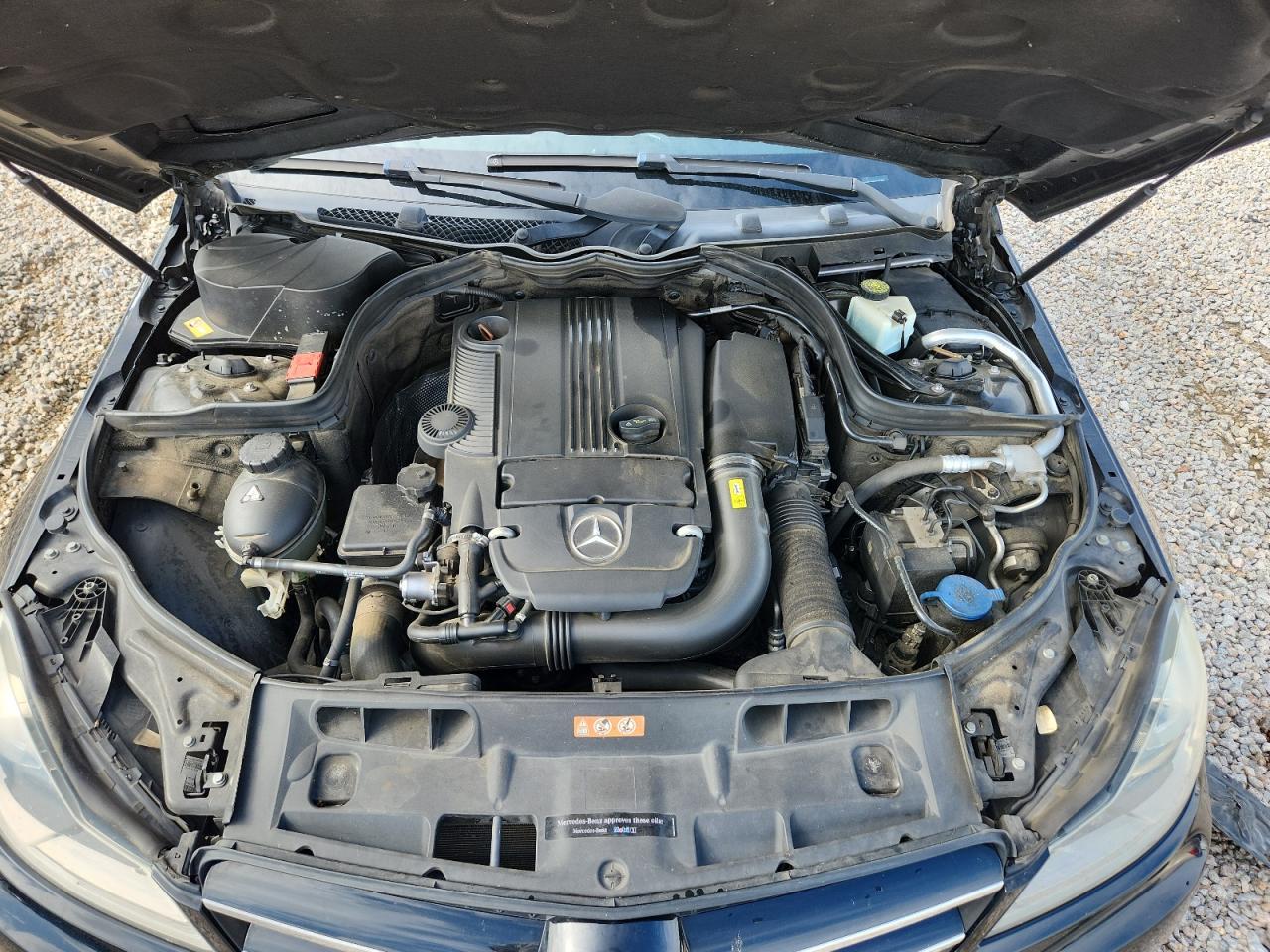 2014 Mercedes-Benz C 250 - zdjęcie 11