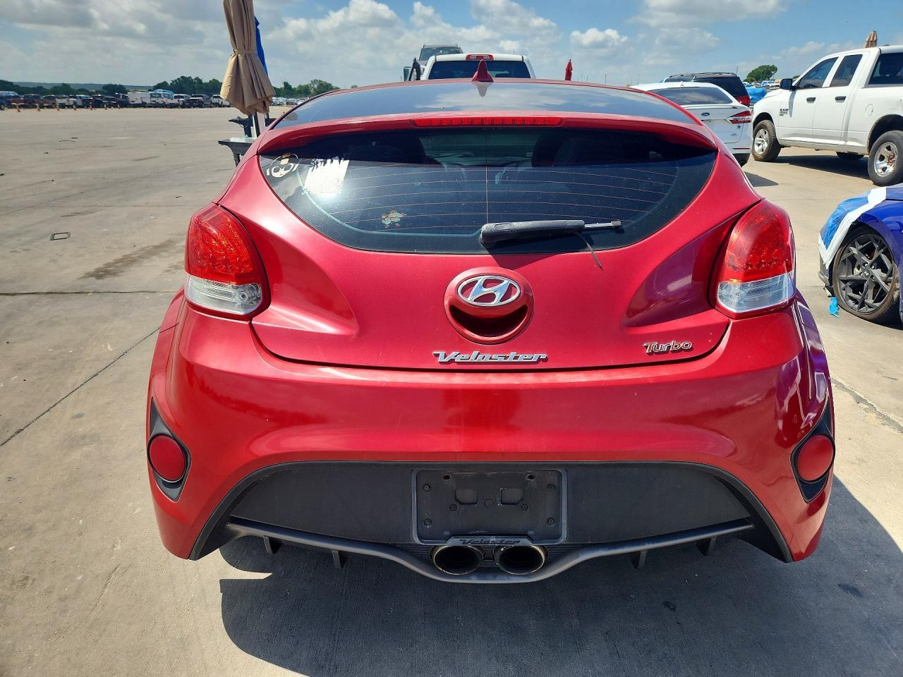 2013 Hyundai Veloster Turbo - zdjęcie 6