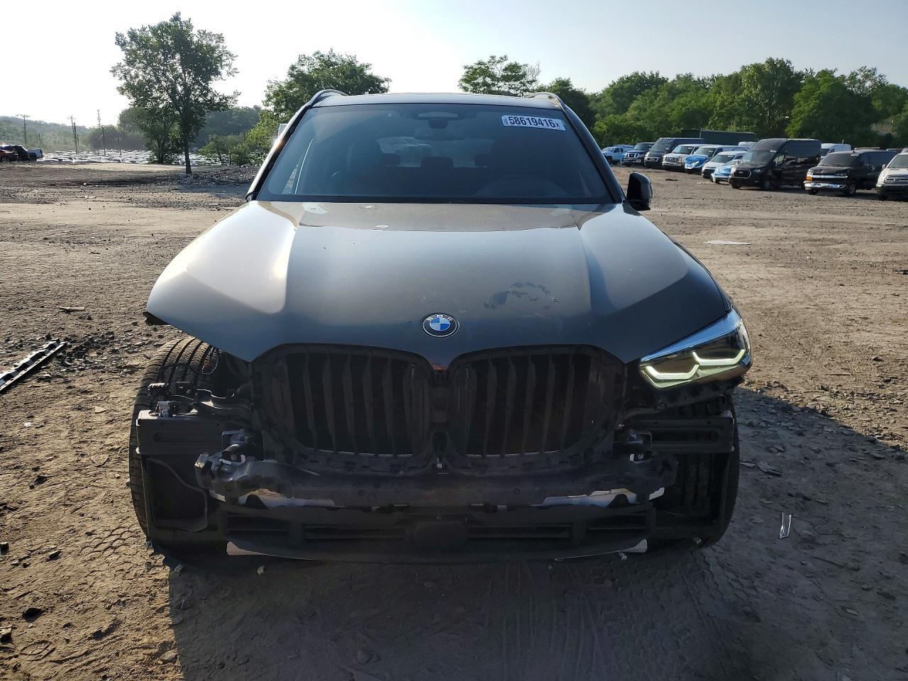 2023 BMW X5 xDrive40I - zdjęcie 5