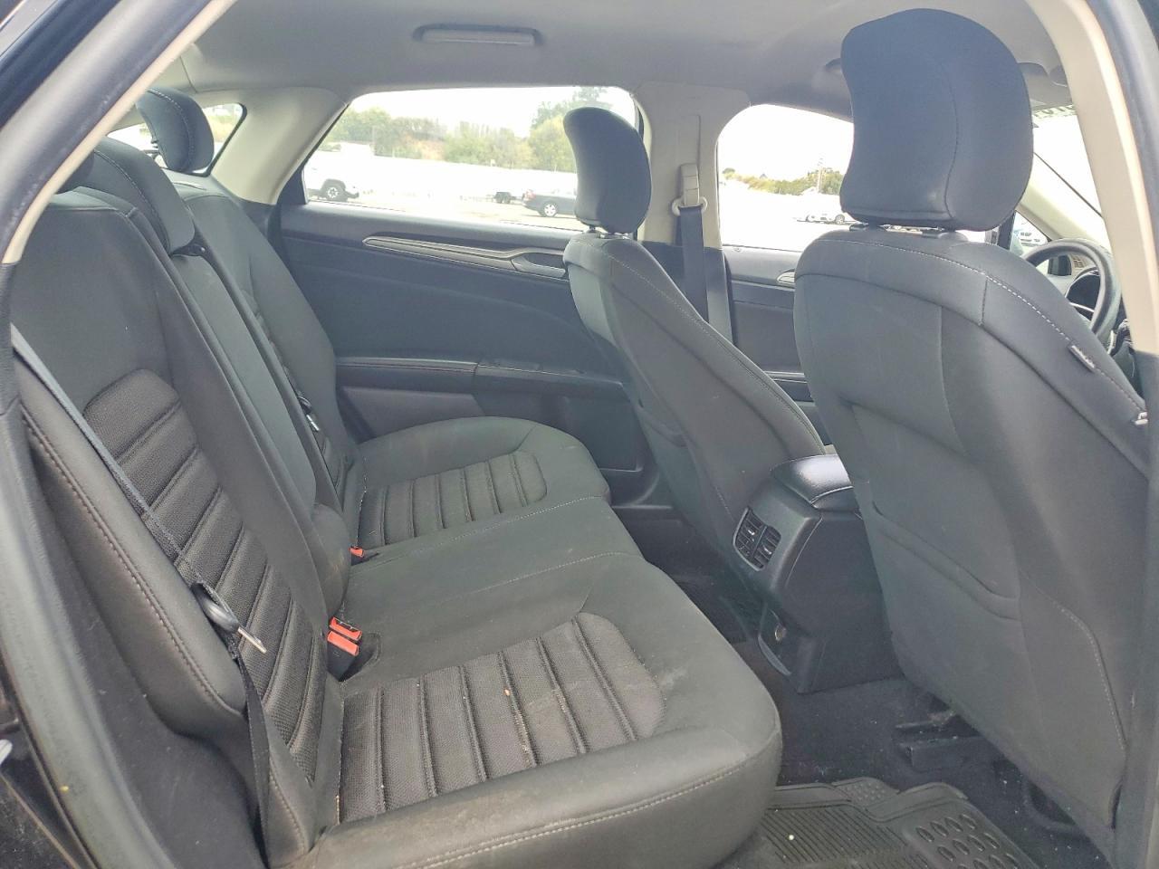 2019 Ford Fusion Se - zdjęcie 10