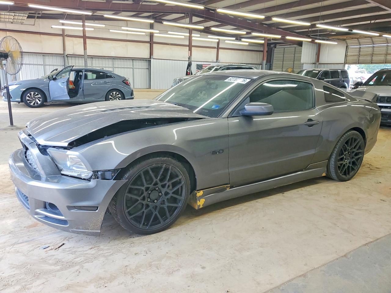 2013 Ford Mustang Gt - zdjęcie główne