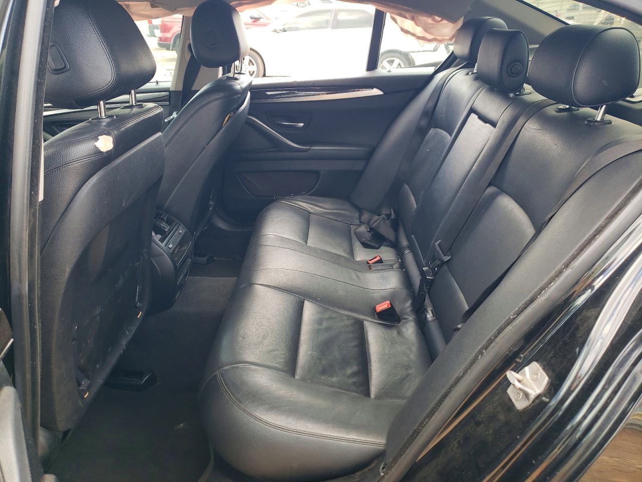 2016 BMW Seria 5 528i - zdjęcie 10
