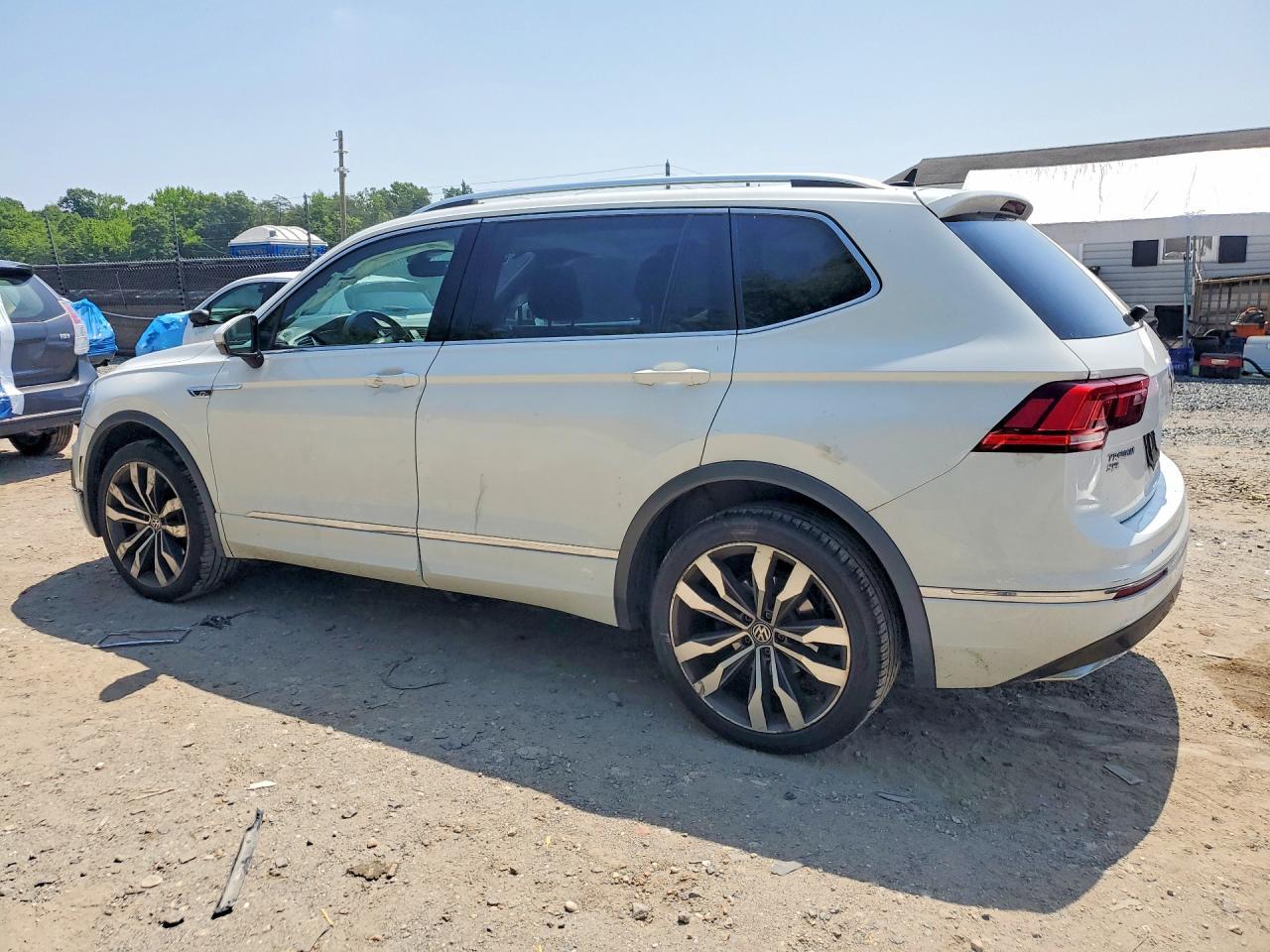2021 Volkswagen Tiguan Sel Premium R-Line - zdjęcie 2