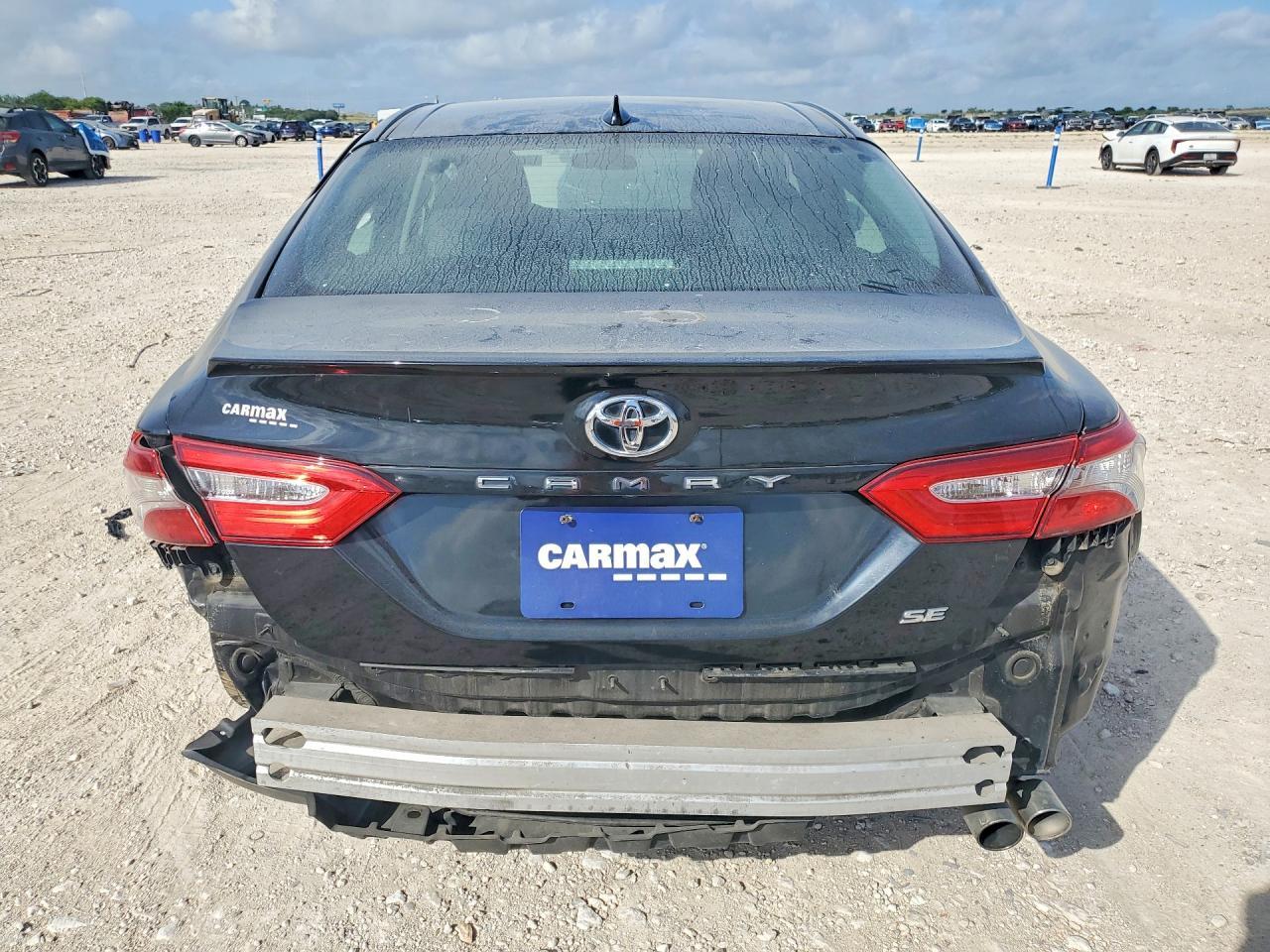 2019 Toyota Camry Se - zdjęcie 6
