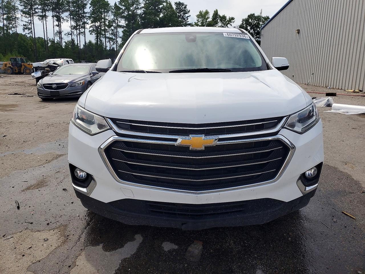 2021 Chevrolet Traverse Lt - zdjęcie 5
