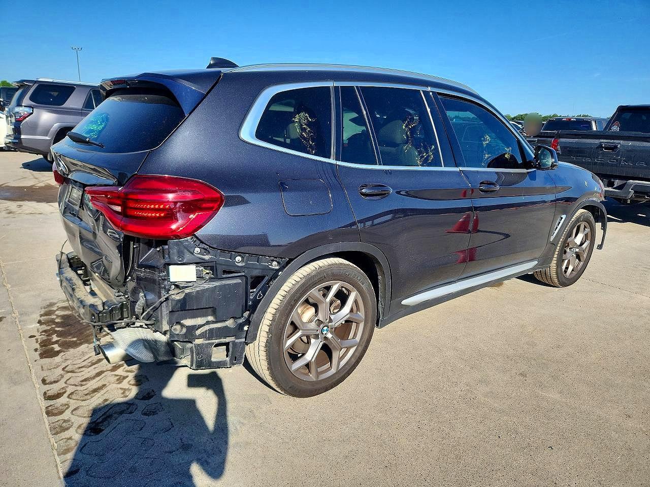 2021 BMW X3 xDrive30E - zdjęcie 3