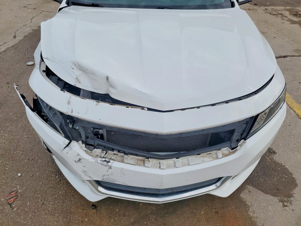 2018 Chevrolet Impala Lt - zdjęcie 11
