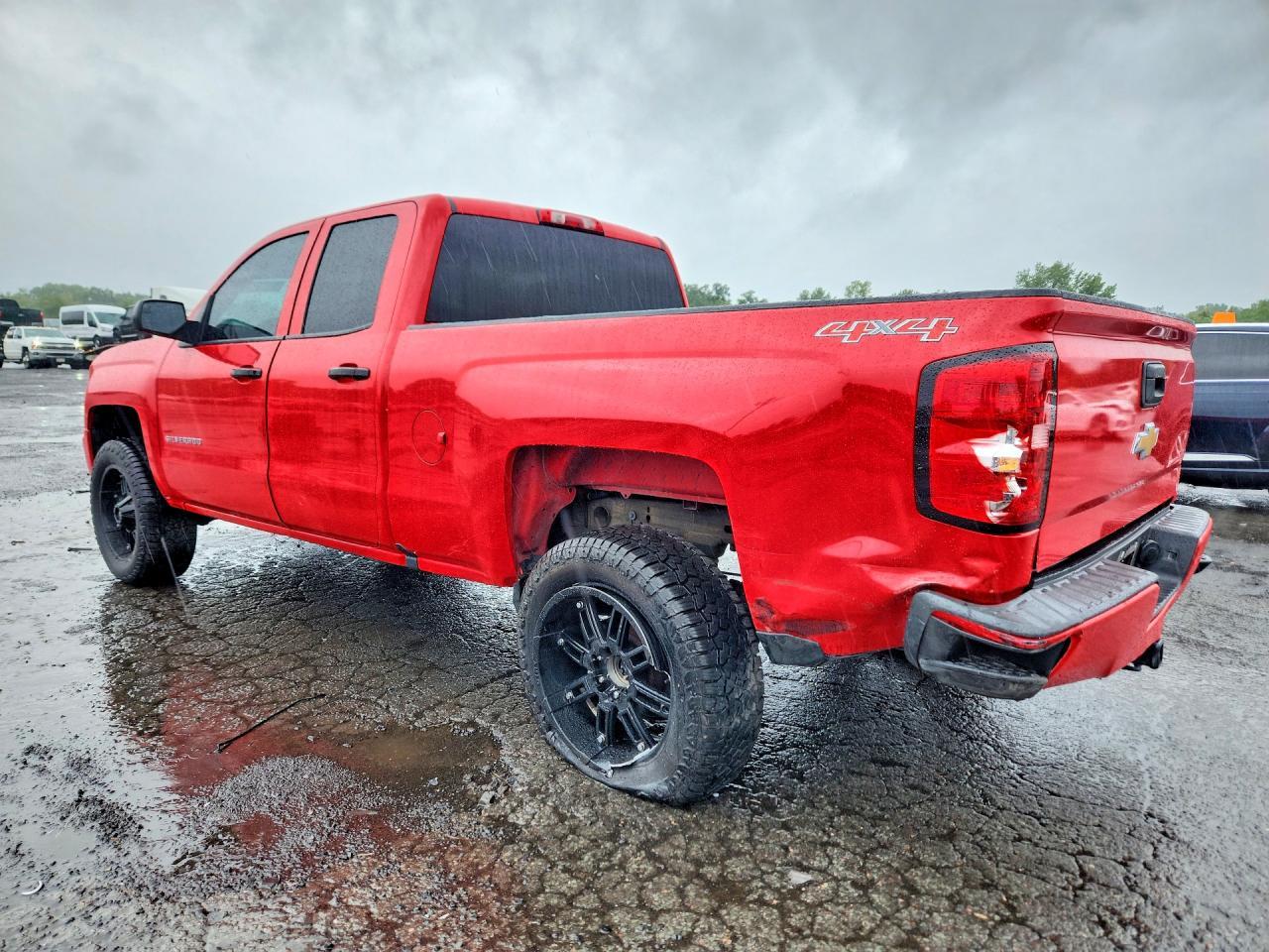 2016 Chevrolet Silverado K1500 Custom - zdjęcie 2