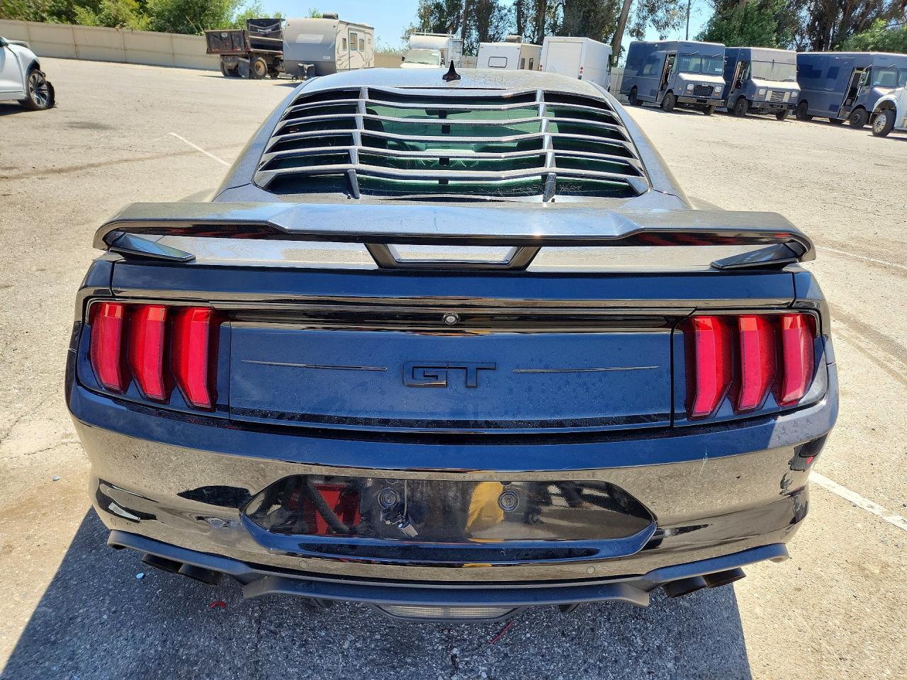 2021 Ford Mustang Gt - zdjęcie 6
