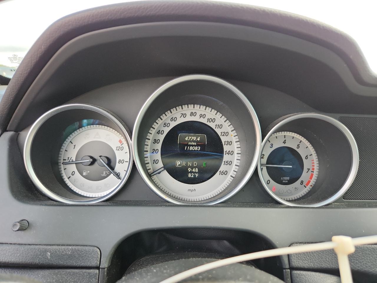 2014 Mercedes-Benz C 250 - zdjęcie 9