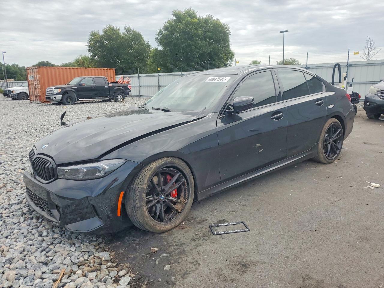 2023 BMW 330I - zdjęcie główne