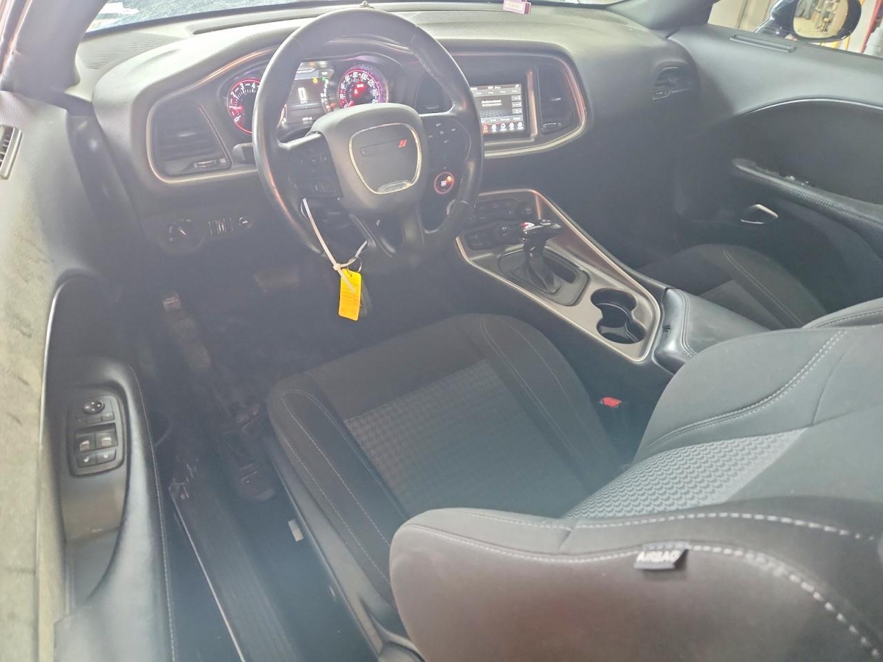 2020 Dodge Challenger Sxt - zdjęcie 8