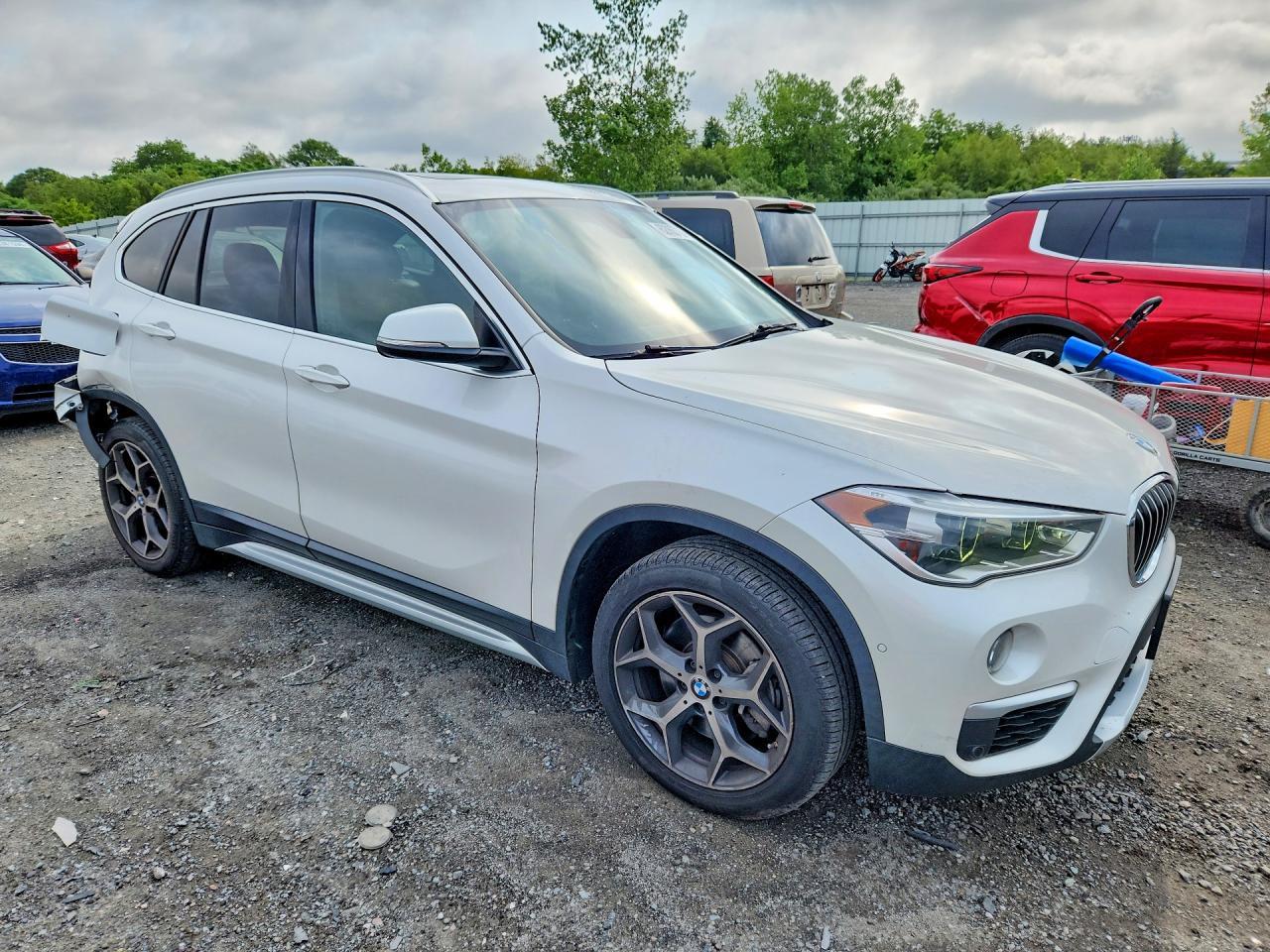 2018 BMW X1 xDrive28I - zdjęcie 4