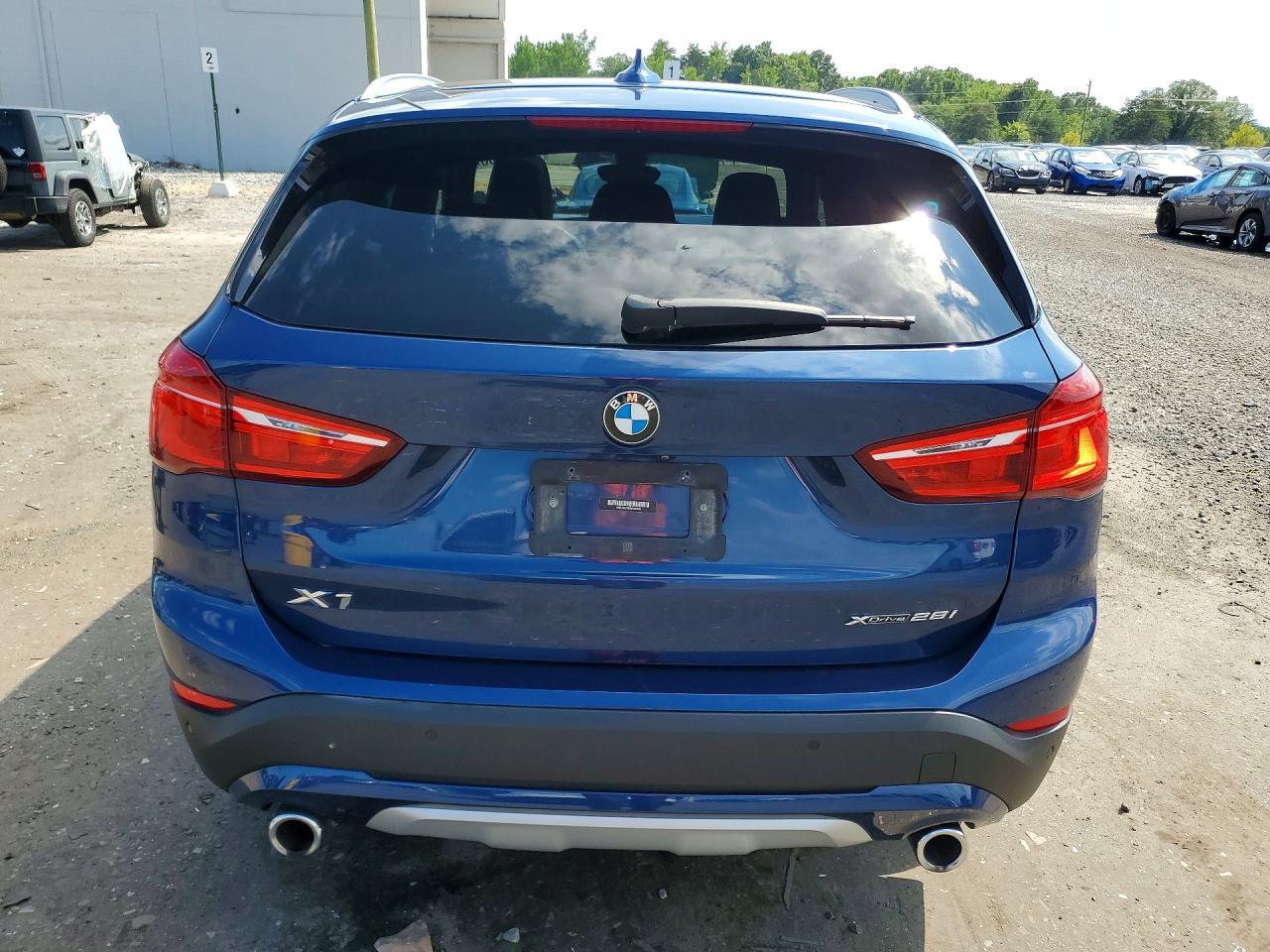 2022 BMW X1 xDrive28I - zdjęcie 6