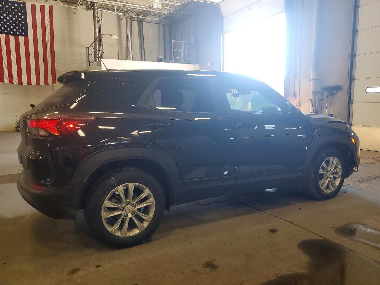 2023 Chevrolet Trailblazer Ls - zdjęcie 3