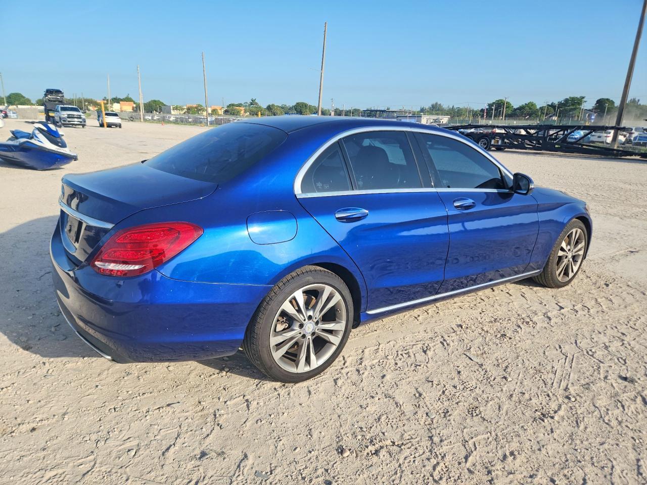 2017 Mercedes-Benz C 300 - zdjęcie 3