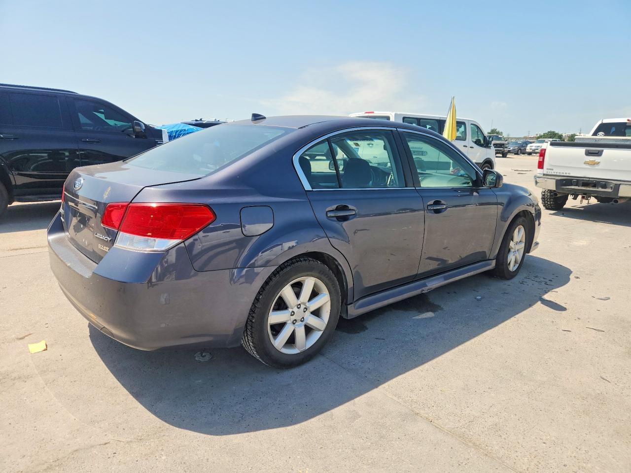 2014 Subaru Legacy 2.5I Premium - zdjęcie 3