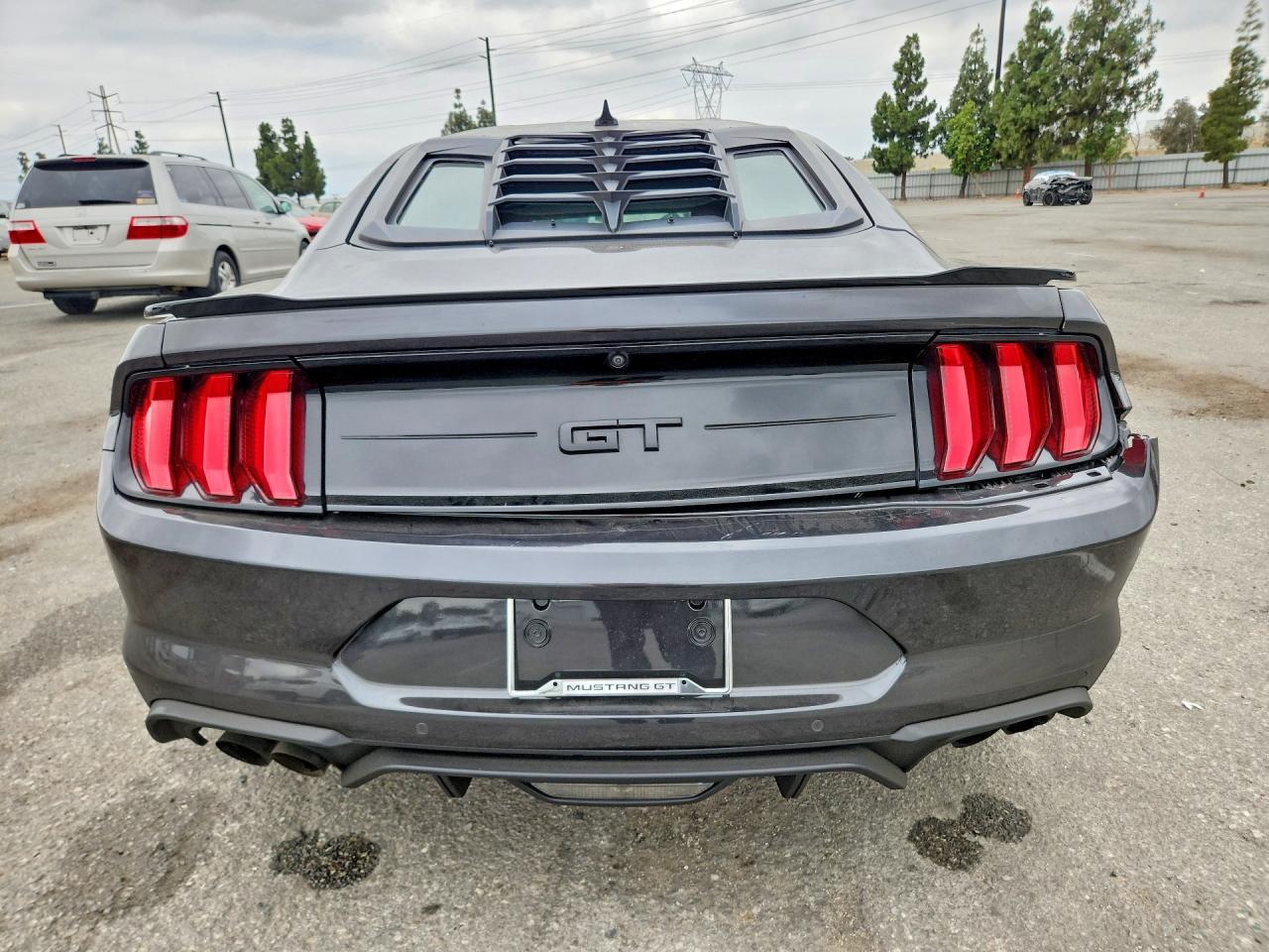2023 Ford Mustang Gt - zdjęcie 6