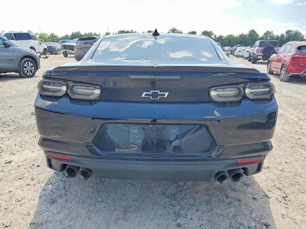 2022 Chevrolet Camaro Lt1 - zdjęcie 6