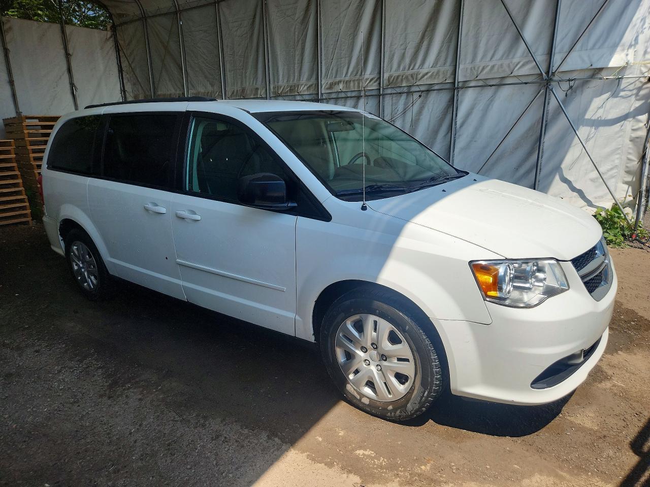 2016 Dodge Grand Caravan Se - zdjęcie 4