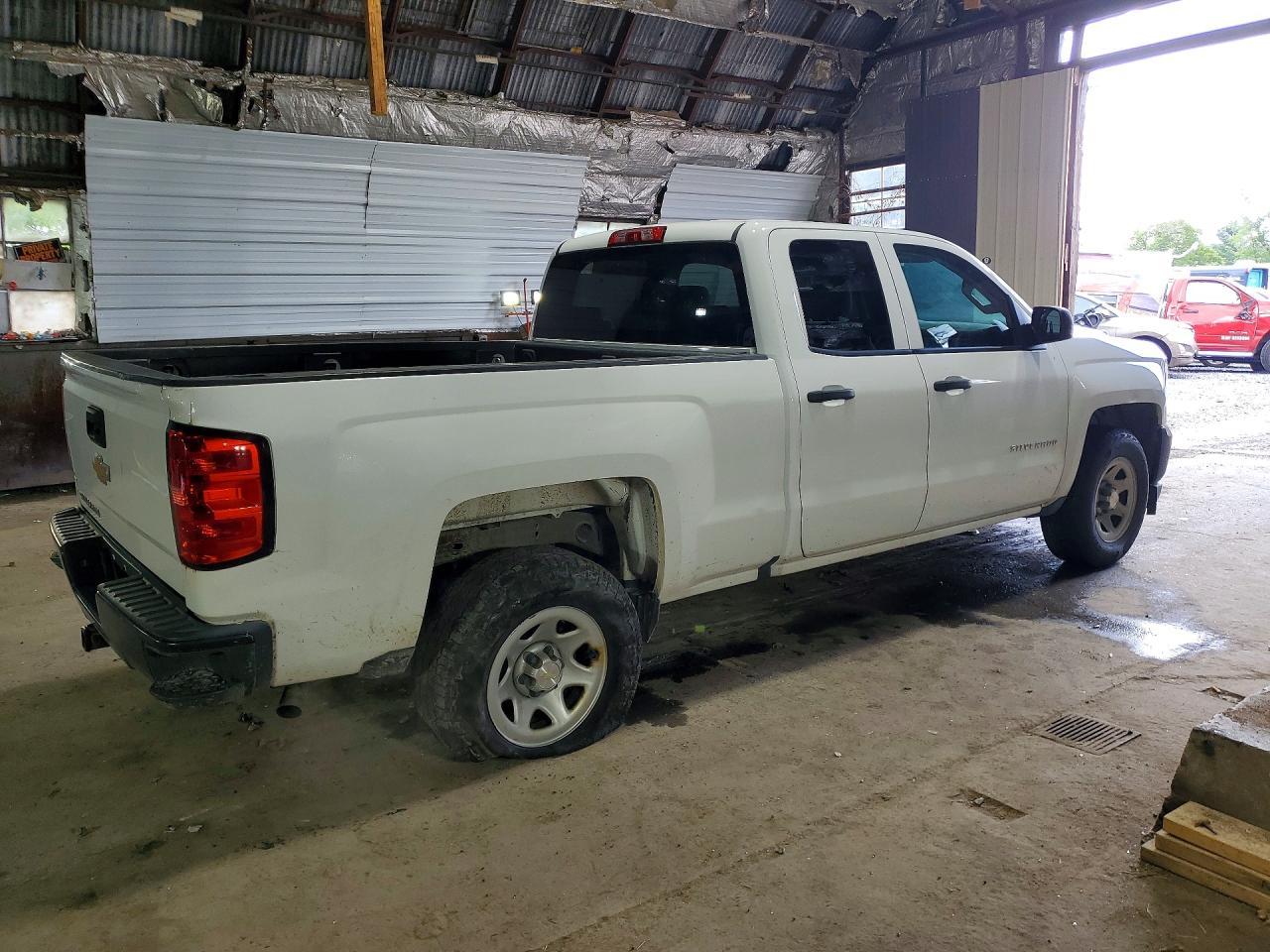 2016 Chevrolet Silverado C1500 - zdjęcie 3