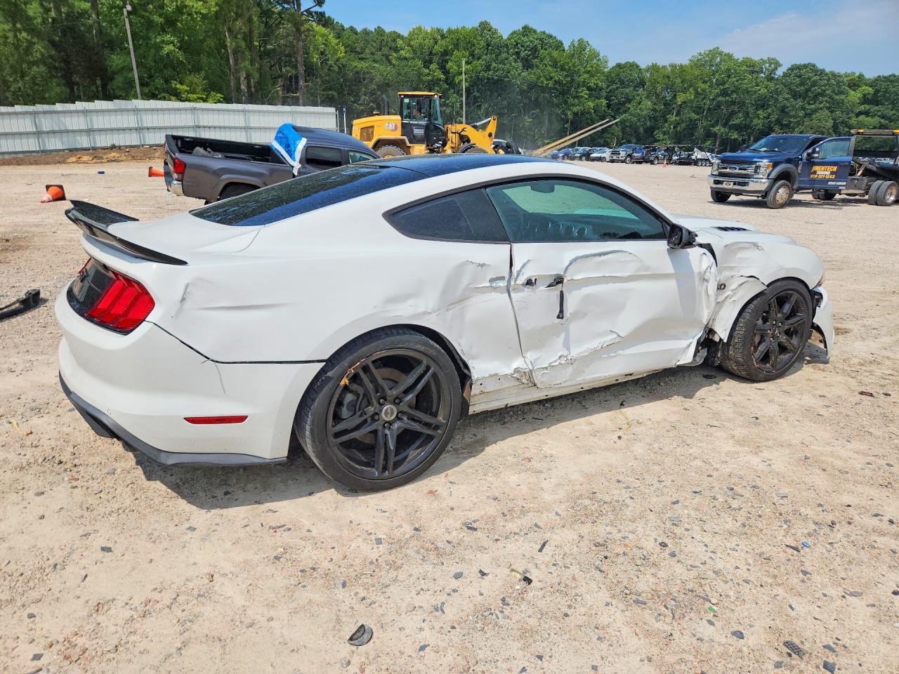 2018 Ford Mustang Gt - zdjęcie 3