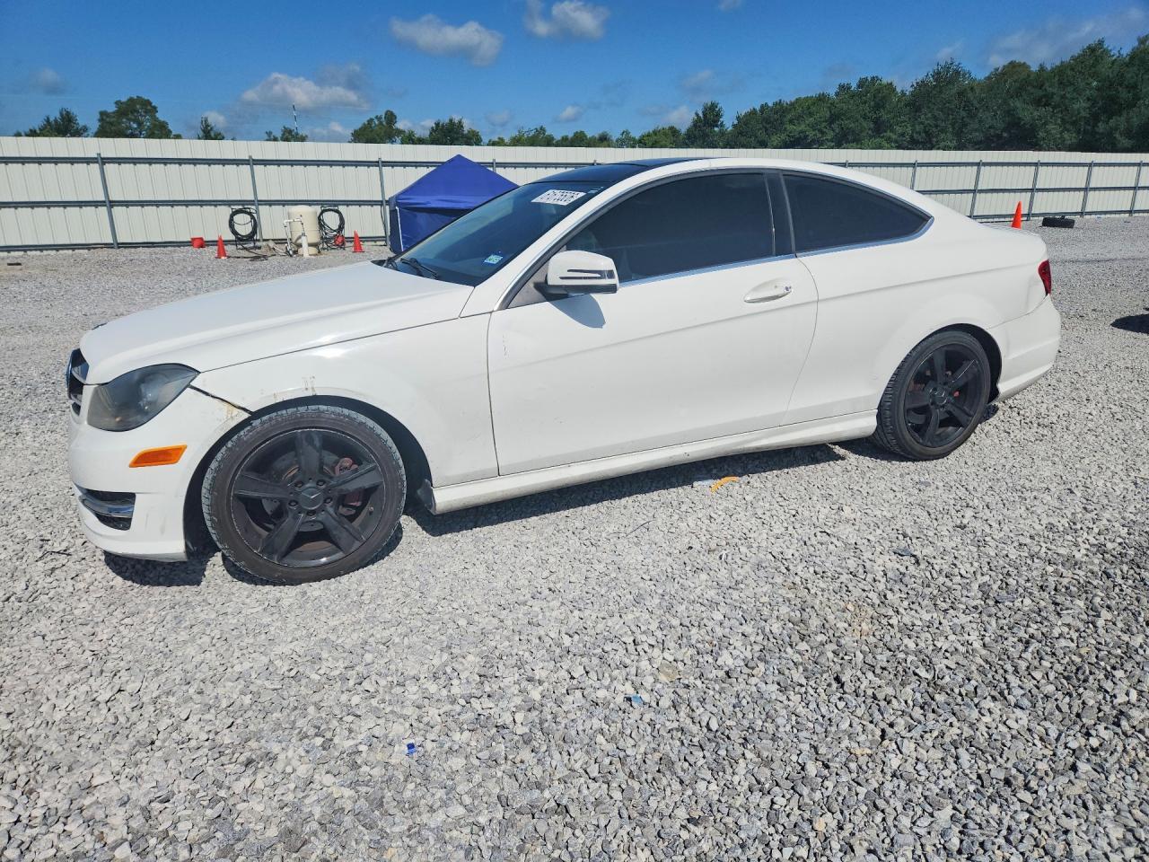 2015 Mercedes-Benz C 250 - zdjęcie główne