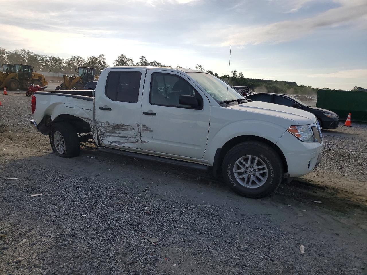 2020 Nissan Frontier Sv - zdjęcie 4