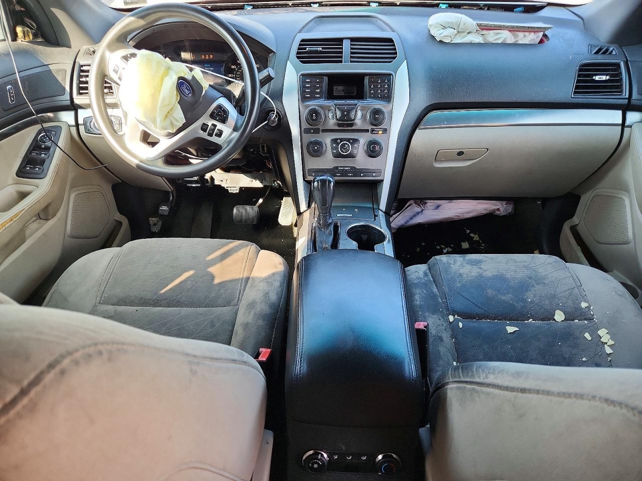 2015 Ford Explorer - zdjęcie 8
