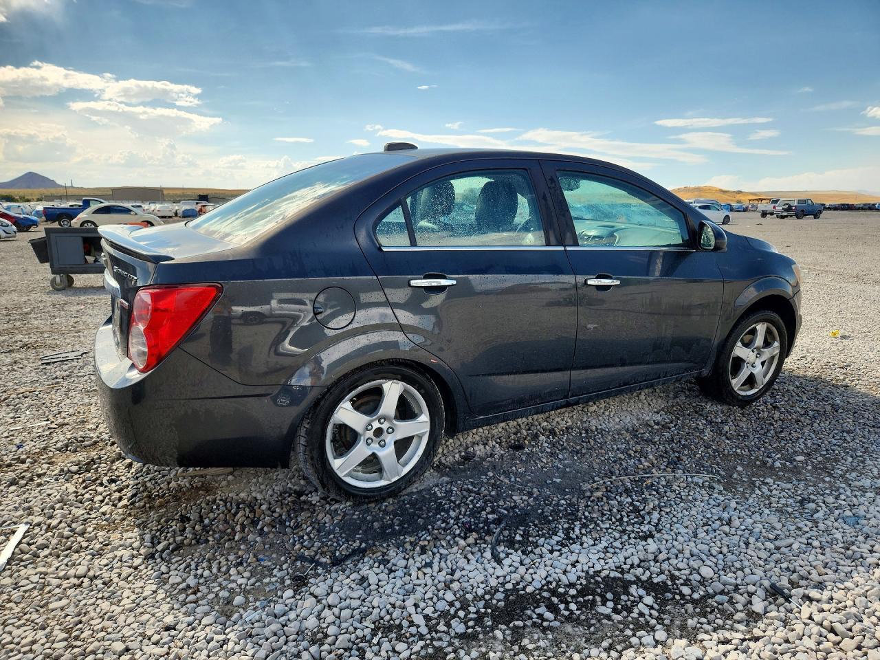 2015 Chevrolet Sonic Ltz - zdjęcie 3
