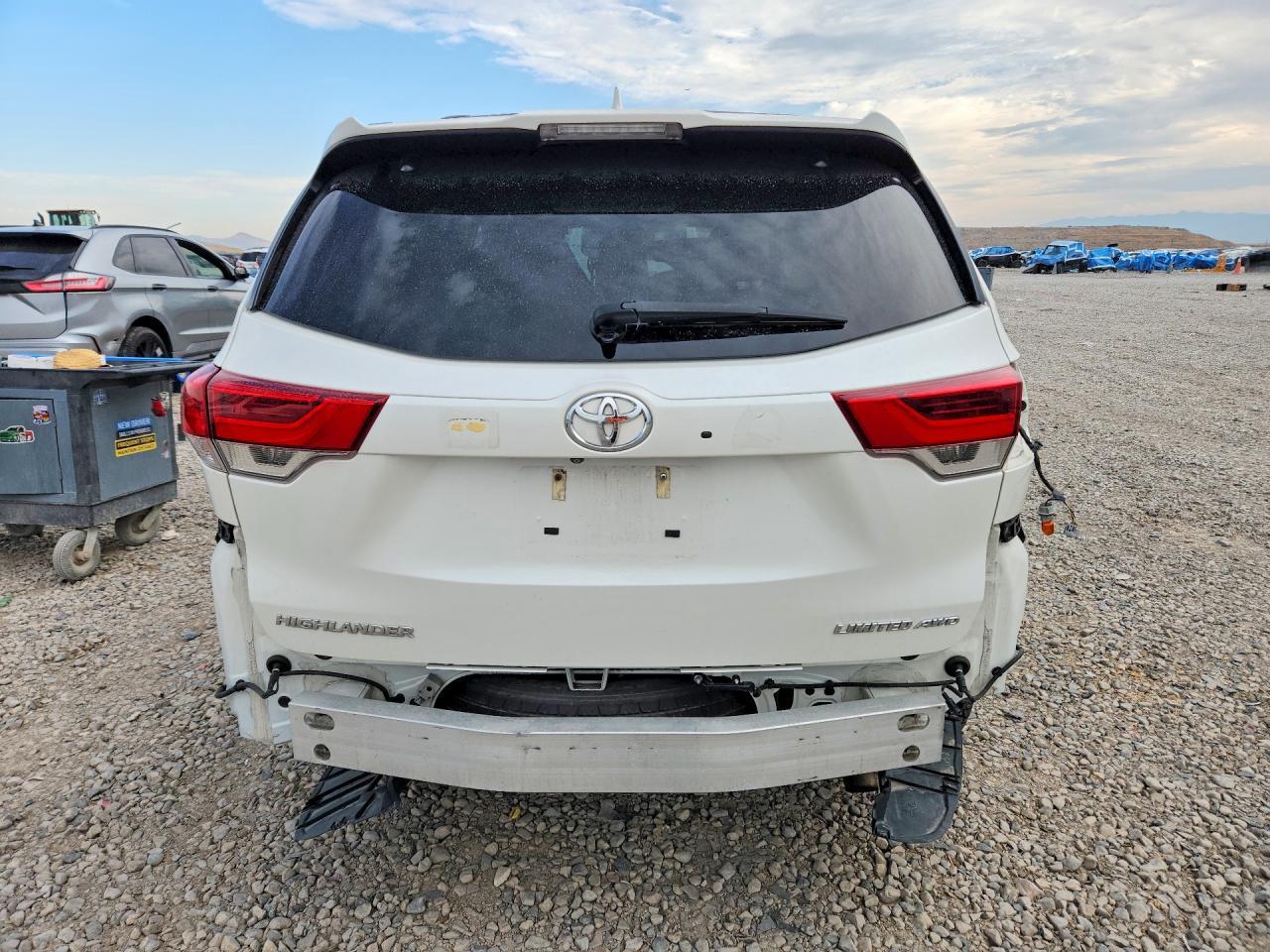 2019 Toyota Highlander Limited - zdjęcie 6