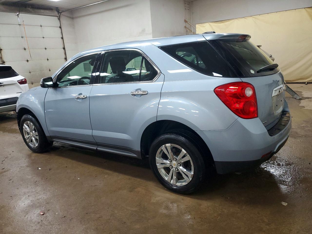 2015 Chevrolet Equinox Ls - zdjęcie 2