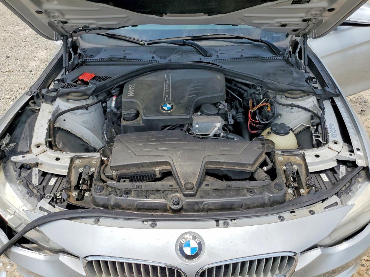 2014 BMW 328 I - zdjęcie 11
