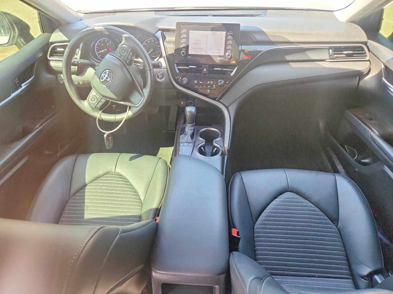 2023 Toyota Camry Se - zdjęcie 8