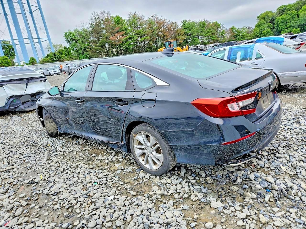 2018 Honda Accord Lx - zdjęcie 2