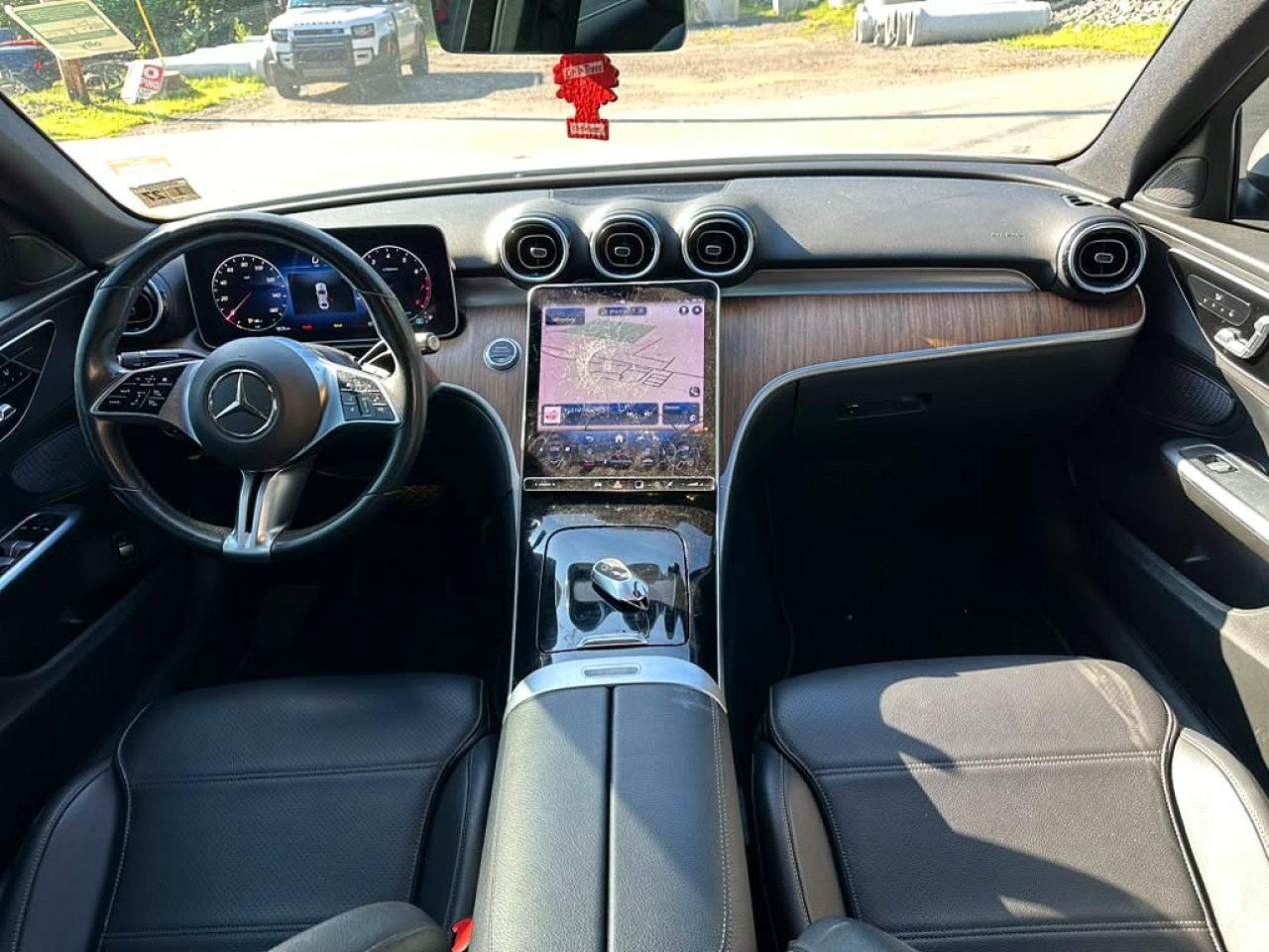 2022 Mercedes-Benz C 300 4Matic - zdjęcie 7