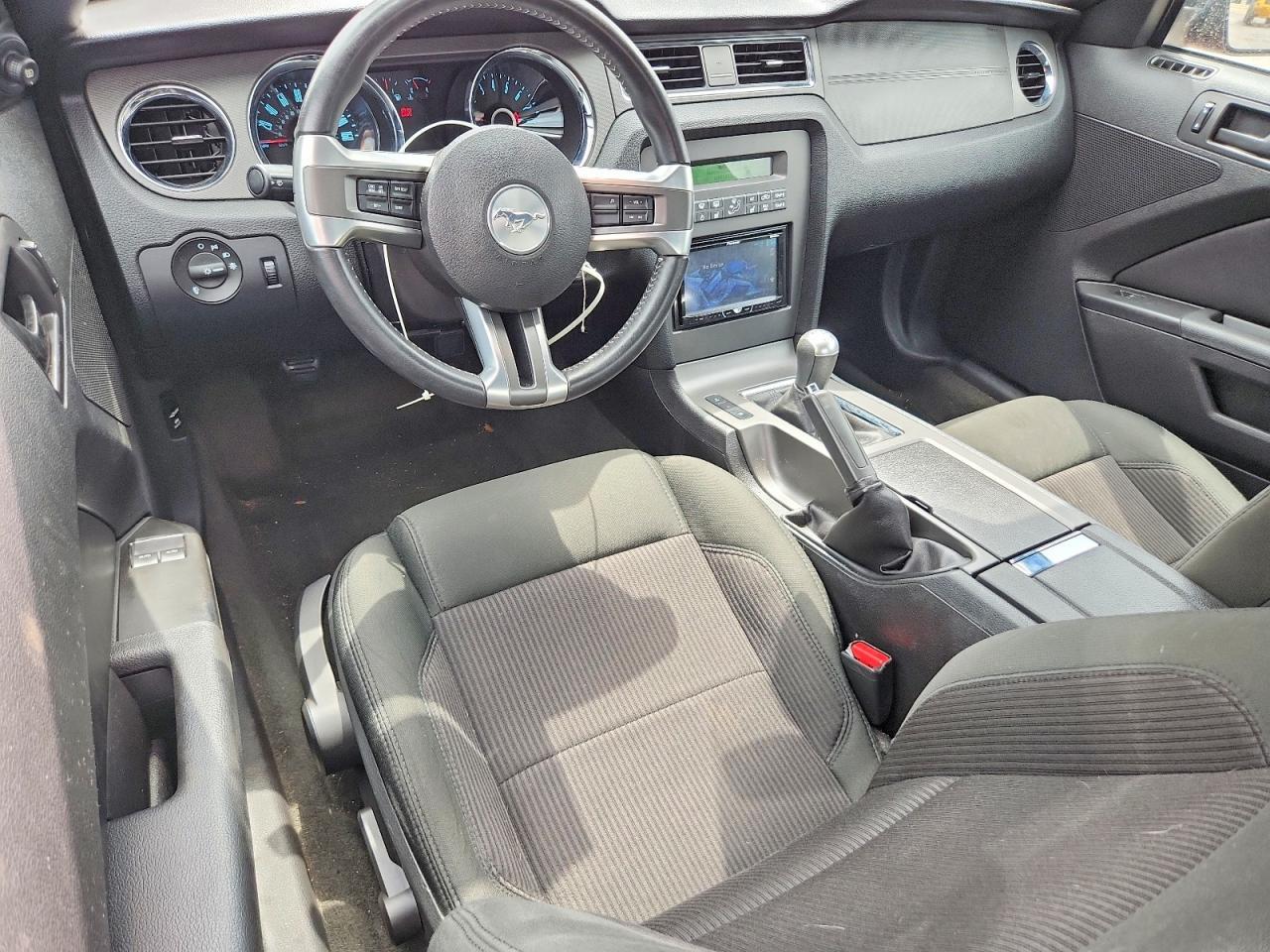 2014 Ford Mustang - zdjęcie 8