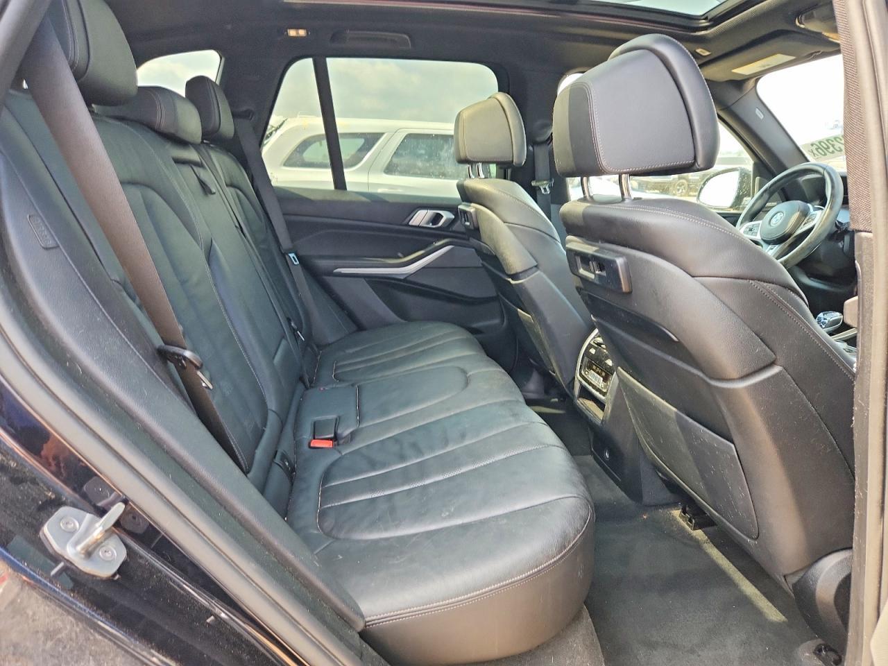 2019 BMW X5 xDrive50I - zdjęcie 10