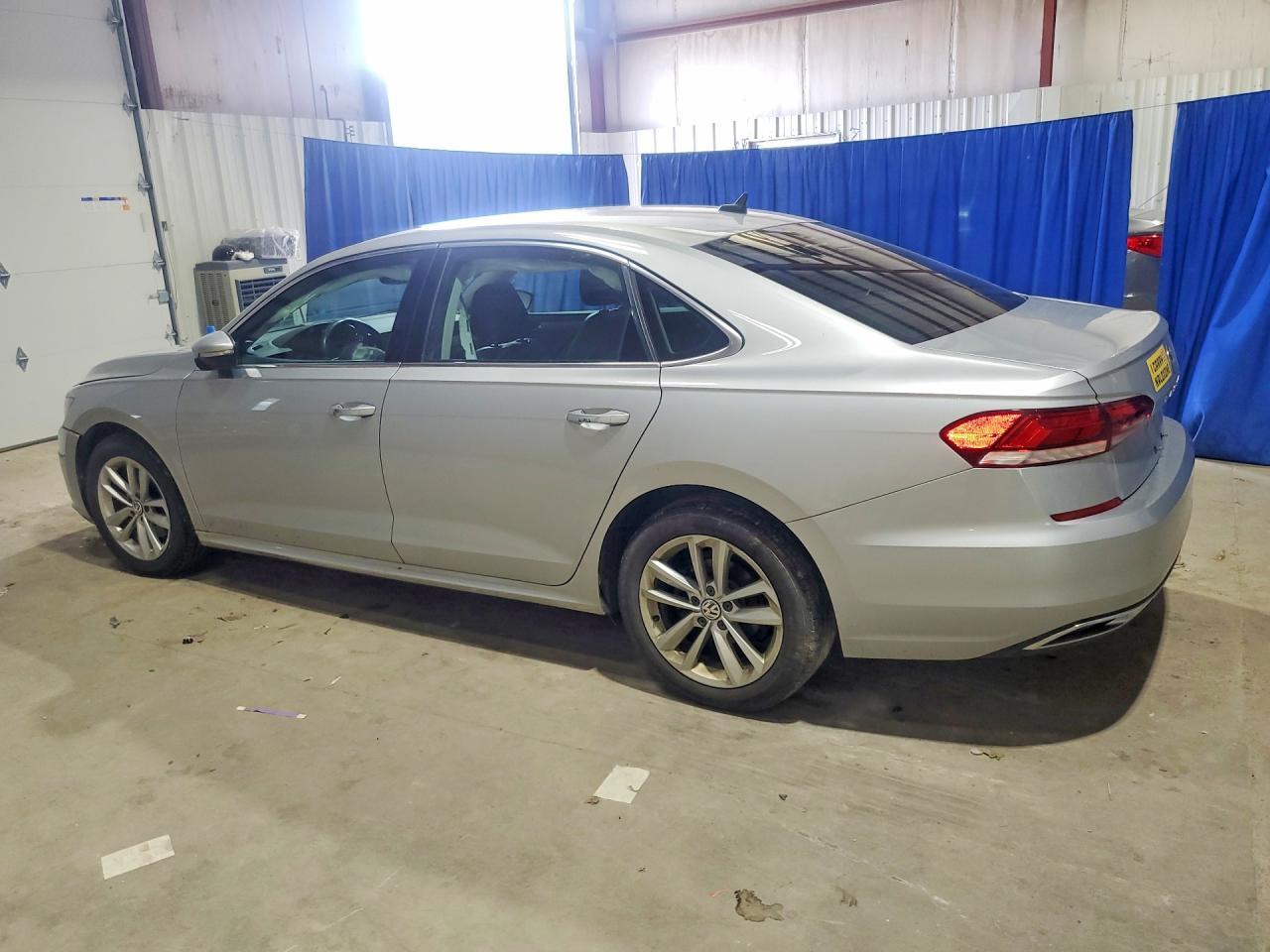 2020 Volkswagen Passat Se - zdjęcie 2